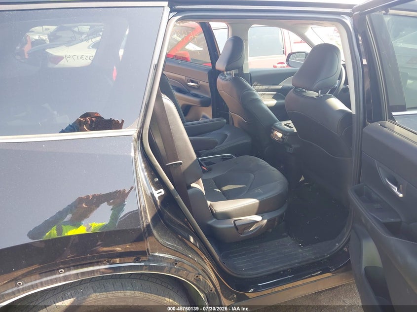 TOYOTA GRAND HIGHLANDER 2024 VIN 5TDACAB56RS013842
