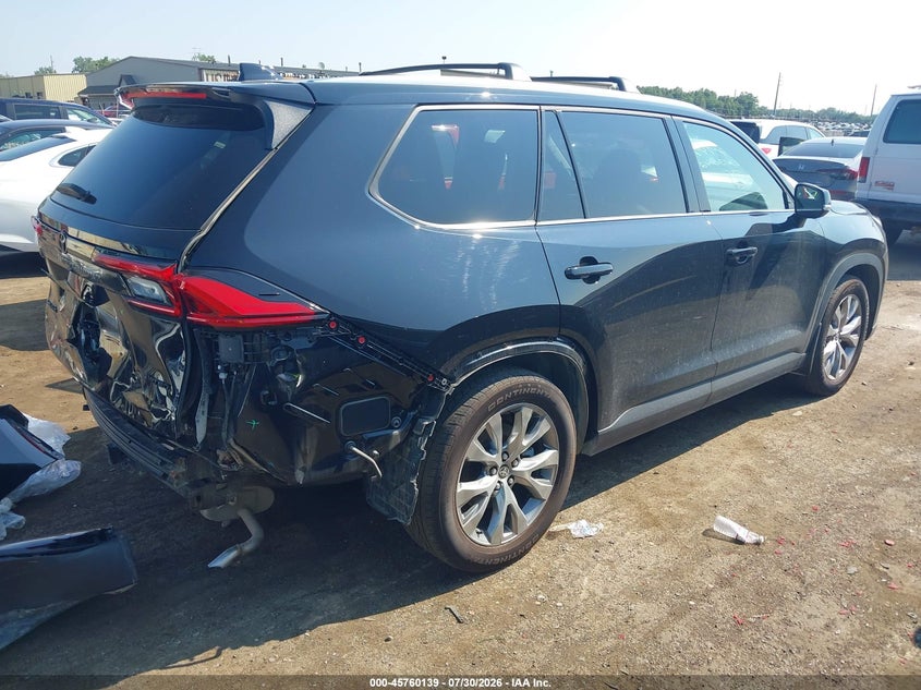 2024 TOYOTA GRAND HIGHLANDER auction photo 4