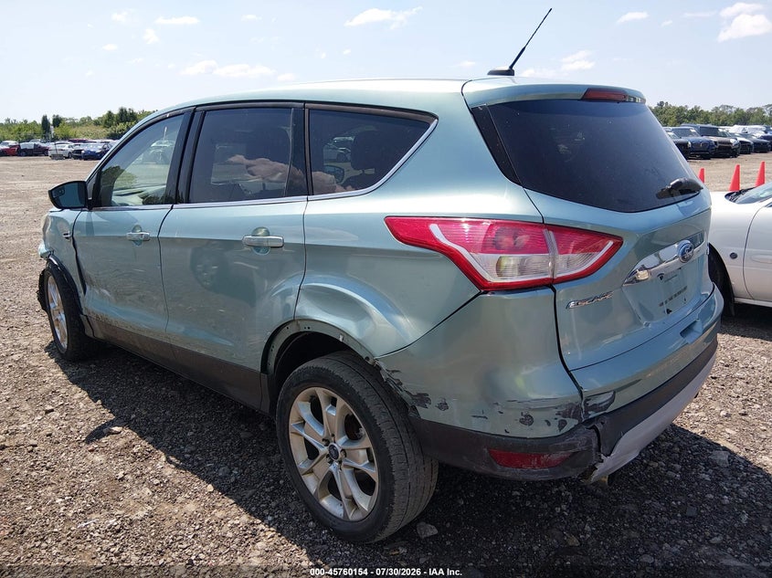 Vin: 1fmcu0hx5dud34716, lot: 46258903, ford escape sel 20133