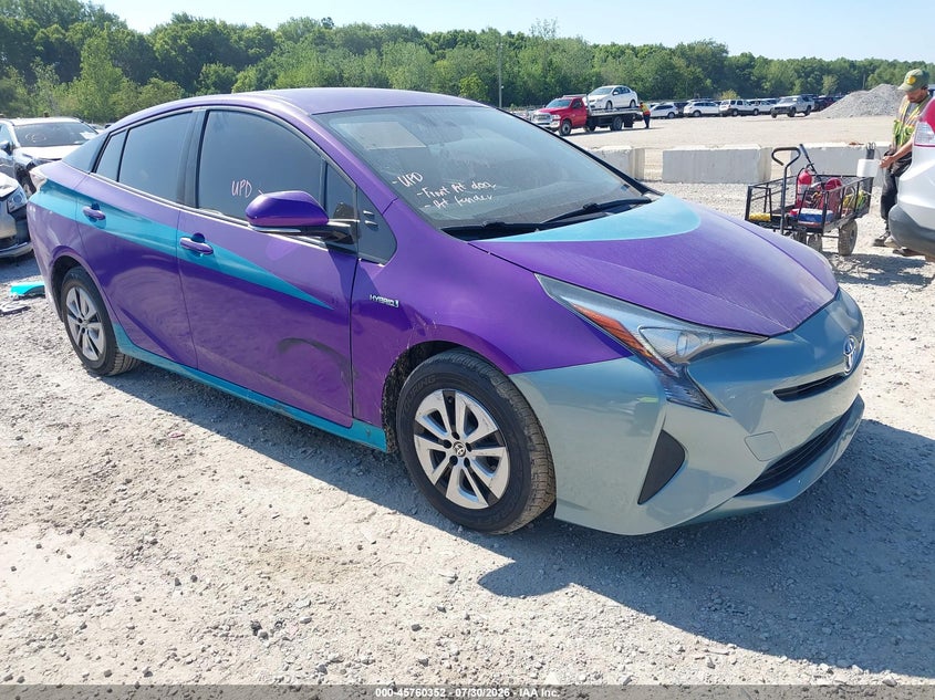 Vin: jtdkarfu3g3007005, lot: 46259101, toyota prius three 2016 img_1