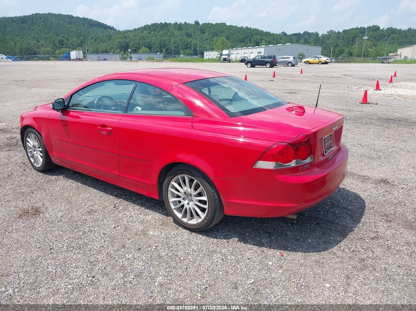 2008 VOLVO C70 auction photo 3