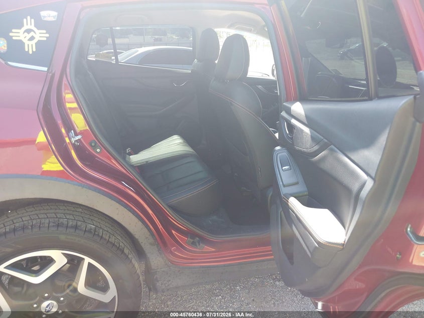2018 SUBARU CROSSTREK auction photo 8