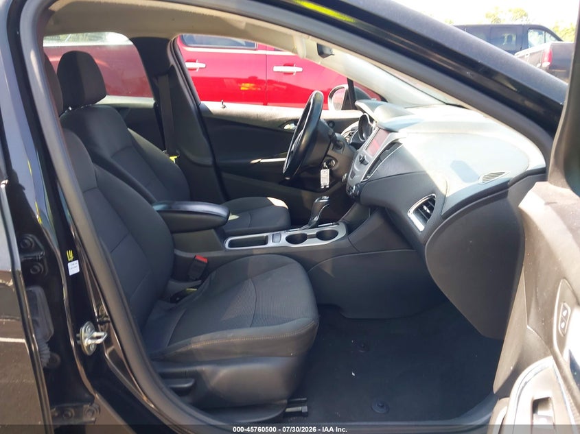 2017 CHEVROLET CRUZE auction photo 5