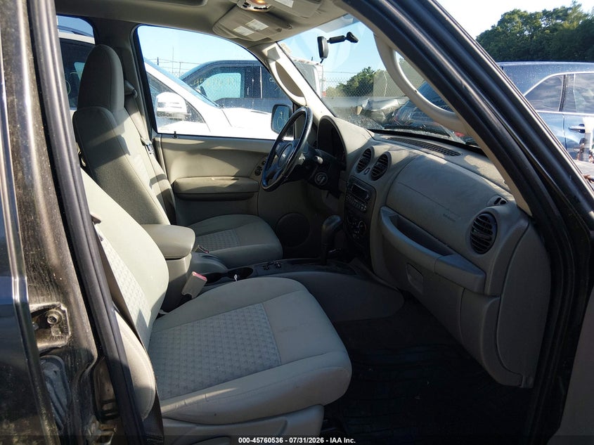 2006 JEEP LIBERTY auction photo 5