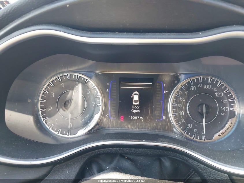 2015 CHRYSLER 200 auction photo 7