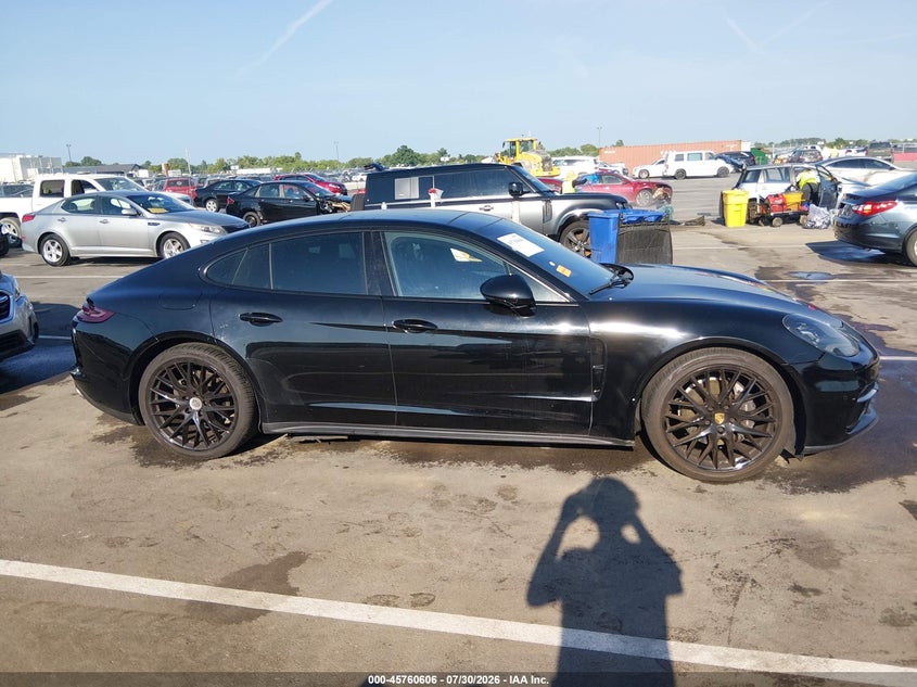 PORSCHE PANAMERA - zdjęcie 13