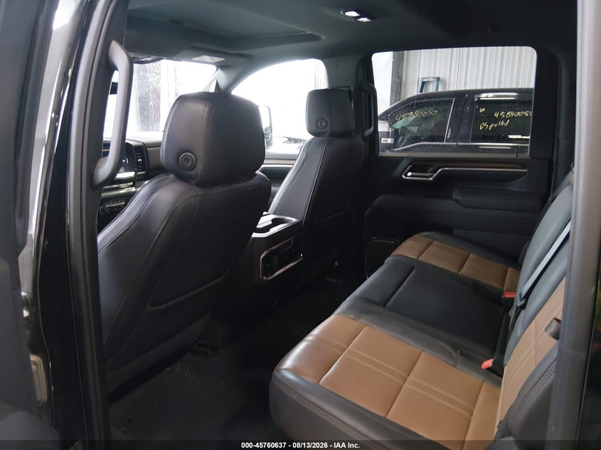 2025 CHEVROLET SILVERADO 3500HD auction photo 6