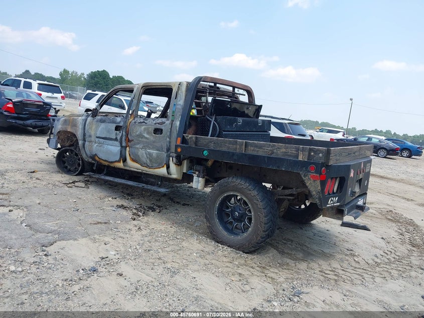 2005 CHEVROLET SILVERADO 2500HD auction photo 3