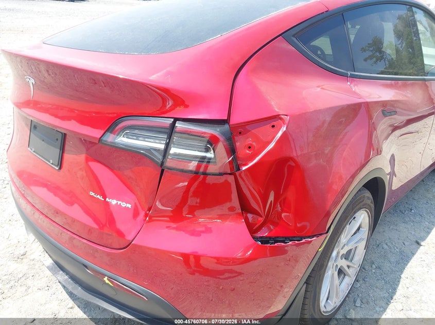 2020 TESLA MODEL Y auction photo 6