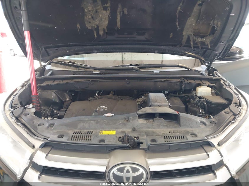 TOYOTA HIGHLANDER - zdjęcie 10