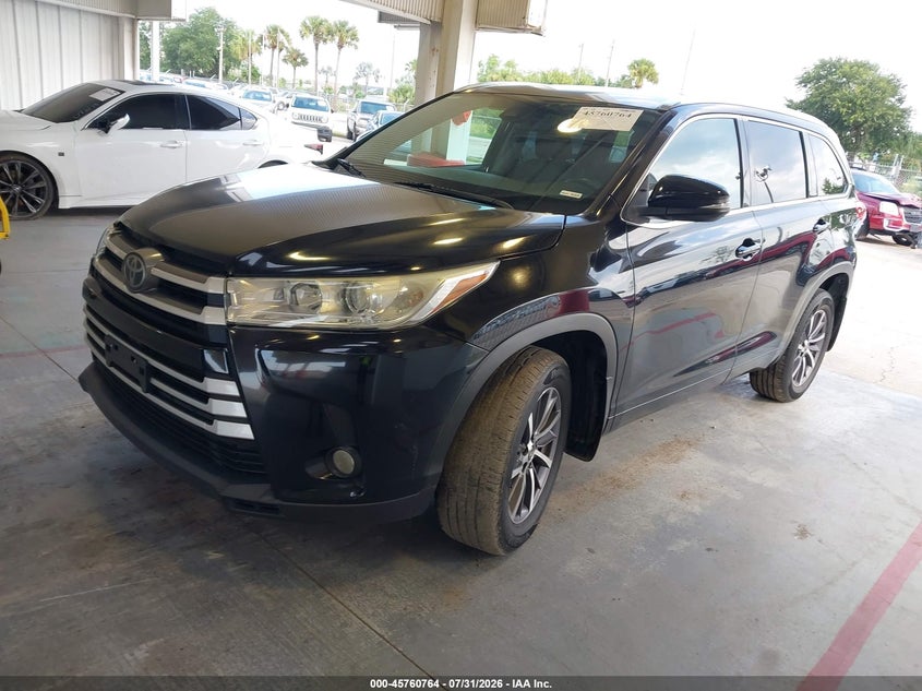 TOYOTA HIGHLANDER - zdjęcie 2