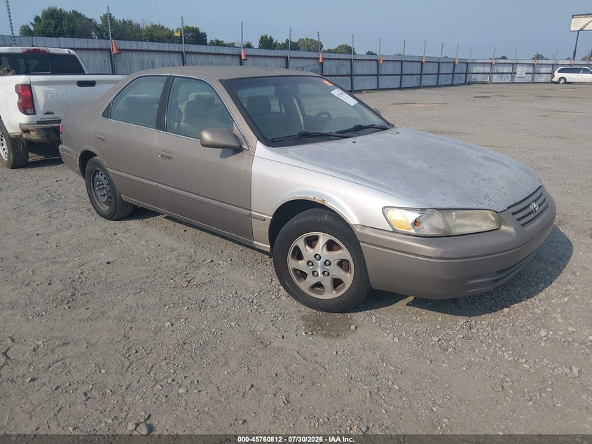 1999 Toyota Camry Le V6