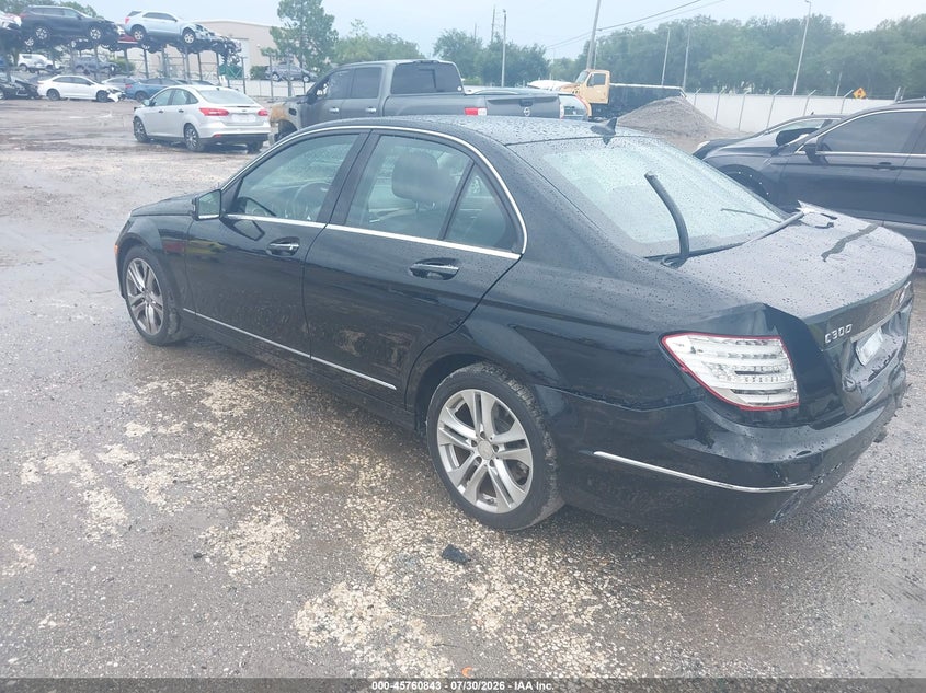 2014 MERCEDES-BENZ C 300 auction photo 3