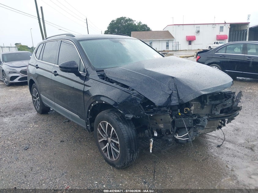 2020 VOLKSWAGEN TIGUAN auction photo 1
