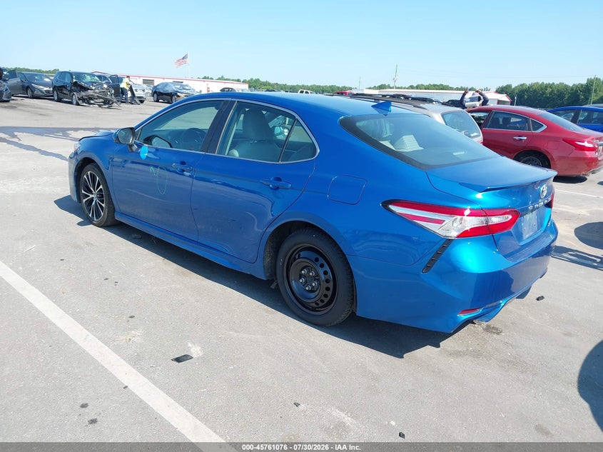 Vin: 4t1g11ak4lu316141, lot: 46259825, toyota camry se 20203