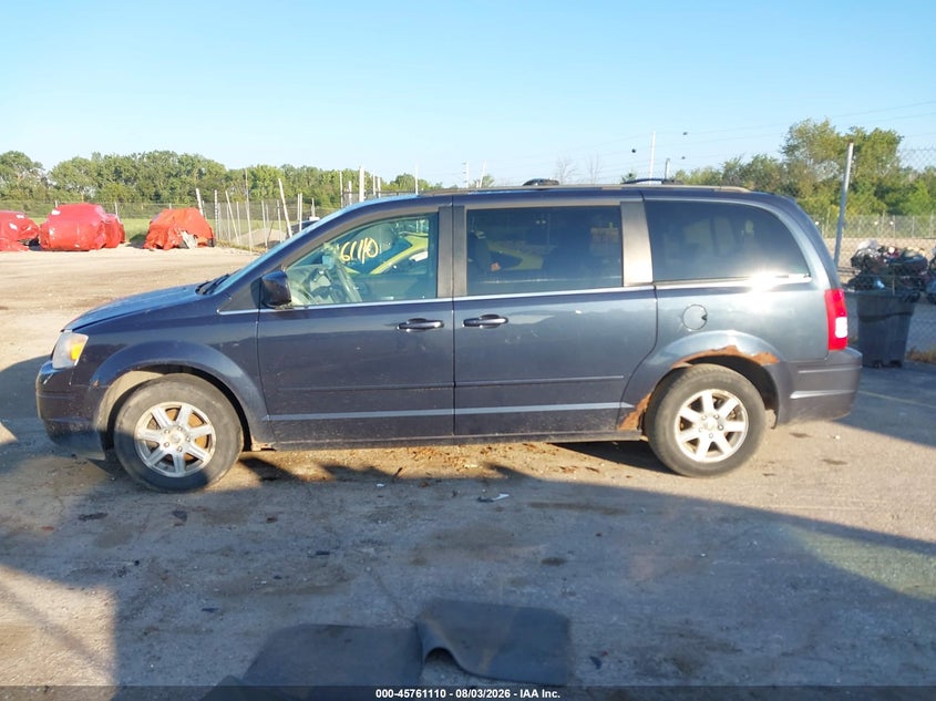 CHRYSLER TOWN & COUNTRY 2008 VIN 2A8HR54P98R676115
