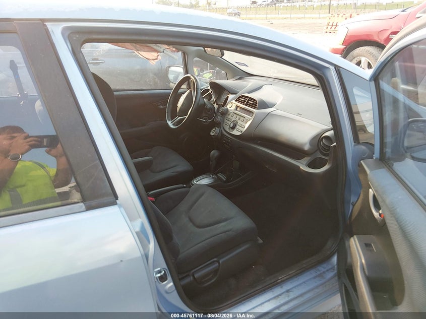 2009 HONDA FIT auction photo 5