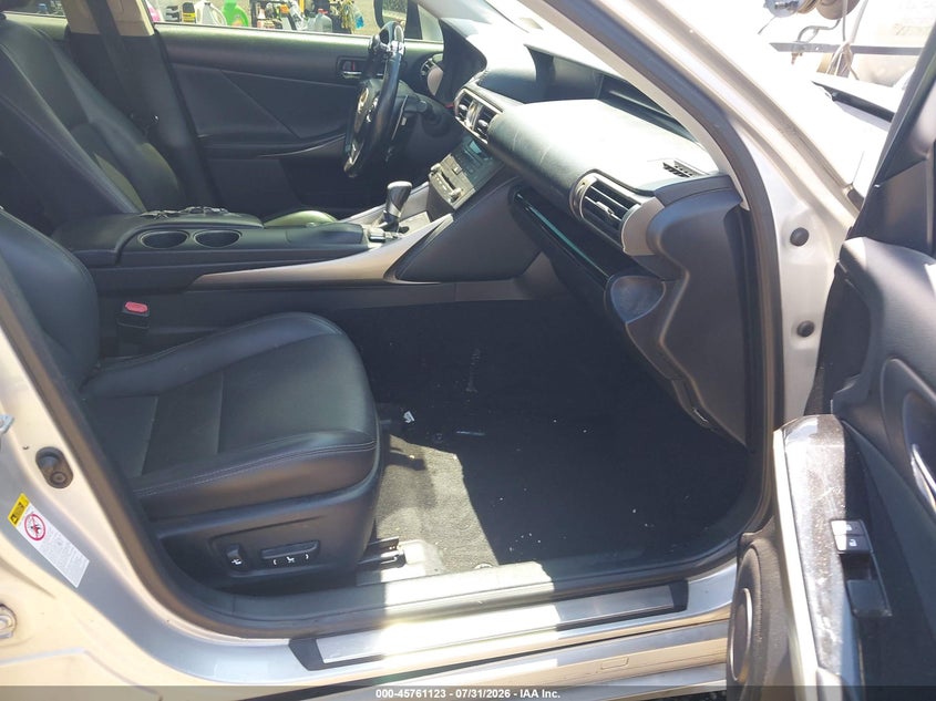 2015 LEXUS IS 250 auction photo 5
