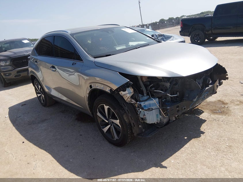 LEXUS NX 300 - zdjęcie 1