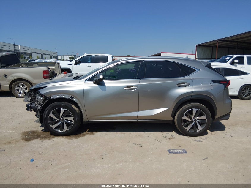 LEXUS NX 300 - zdjęcie 14