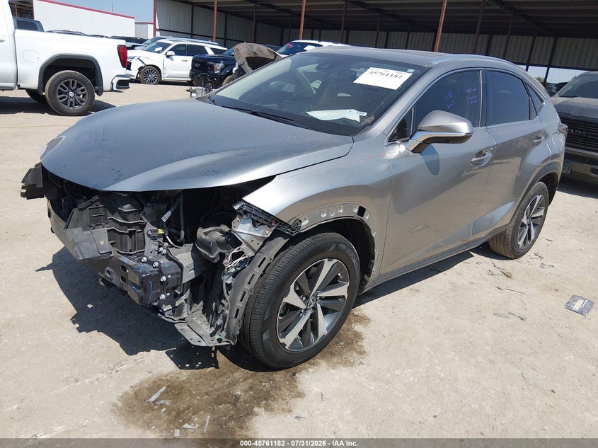 LEXUS NX 300 - zdjęcie 2
