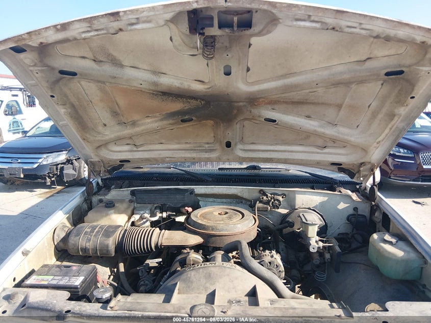 1988 GMC GMT-400 auction photo 8