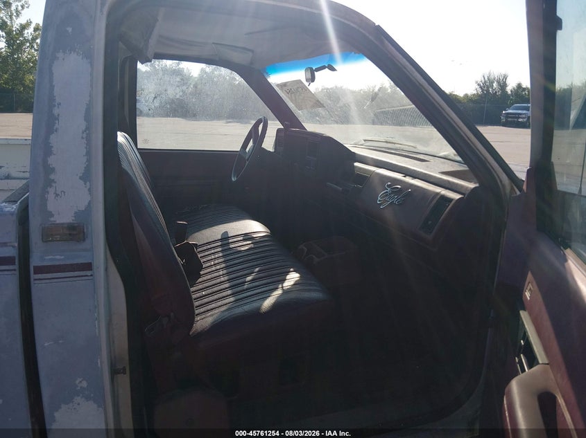 1988 GMC GMT-400 auction photo 5
