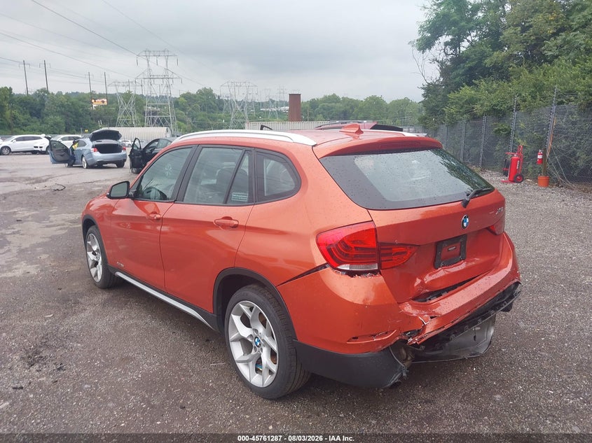 BMW X1 - zdjęcie 3