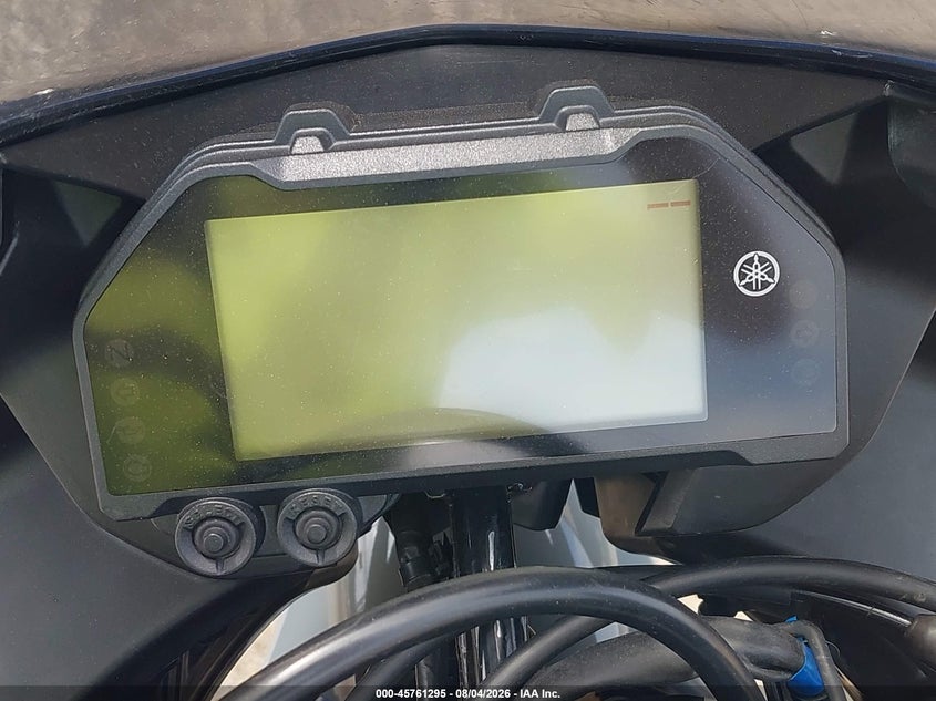 2020 YAMAHA YZFR3 auction photo 7