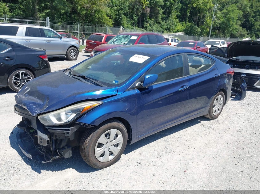 2016 Hyundai Elantra, Front End, IAAI, VIN 5NPDH4AE5GH785267 — photo 2