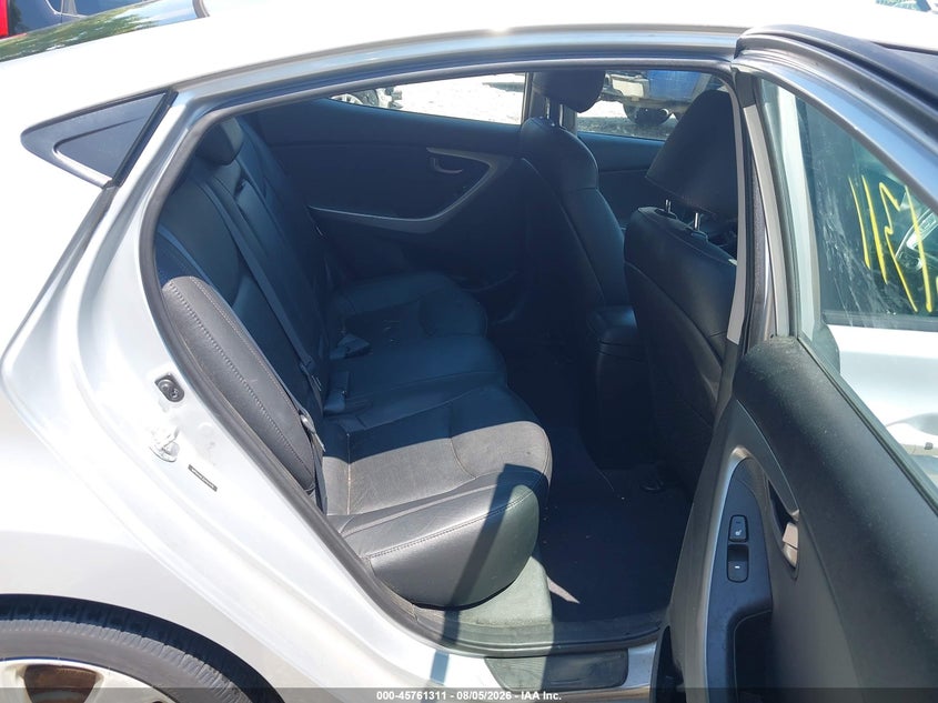 2012 HYUNDAI ELANTRA auction photo 8