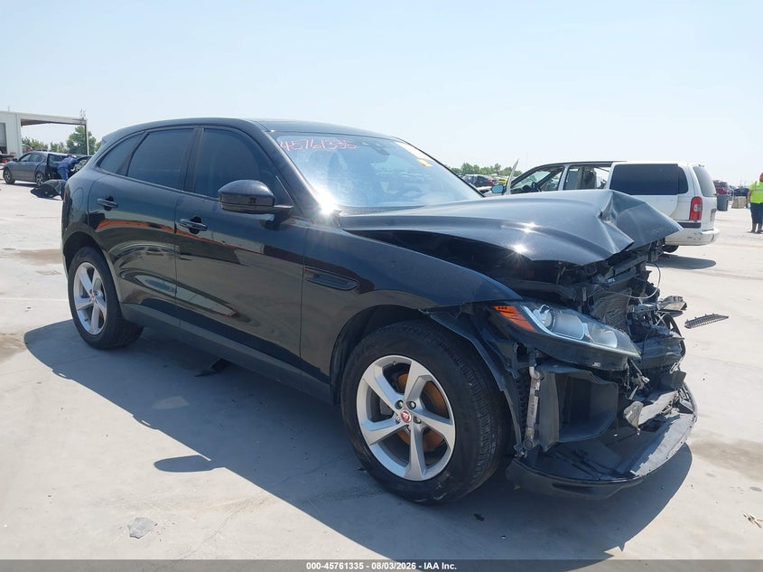 JAGUAR F-PACE - zdjęcie 1