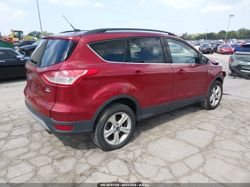 Vin: 1fmcu9g95fuc66542, lot: 46260085, ford escape se 20154