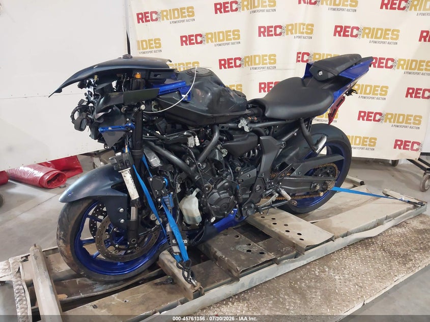 2022 YAMAHA YZFR7 auction photo 2