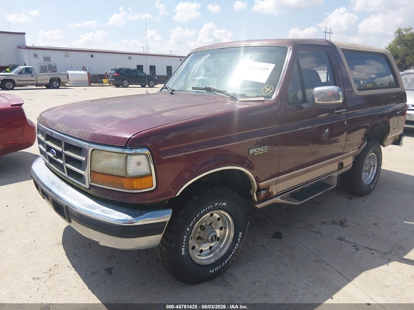 1996 FORD BRONCO auction photo 2