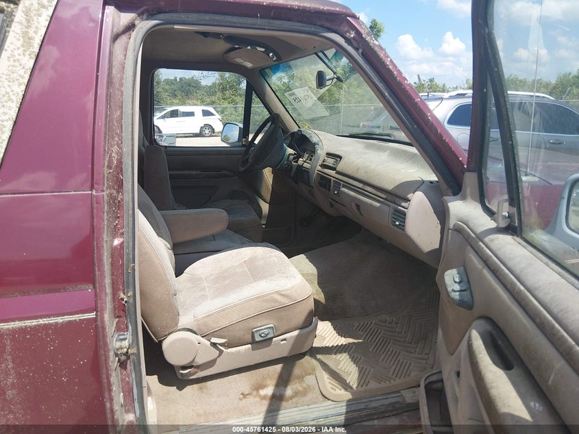 1996 FORD BRONCO auction photo 8