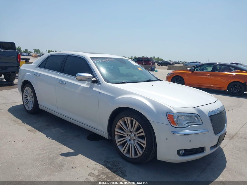 2014 CHRYSLER 300C auction photo 1