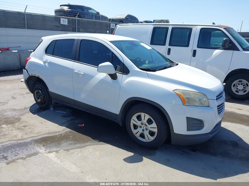 Vin: kl7cjksb4fb214794, lot: 46260228, chevrolet trax 1ls 2015 img_1