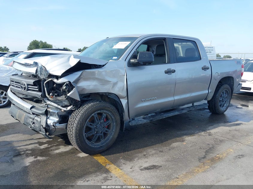 2014 TOYOTA TUNDRA auction photo 2