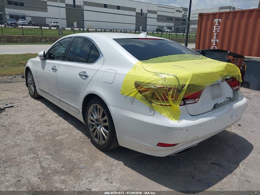2015 LEXUS LS 460 auction photo 3