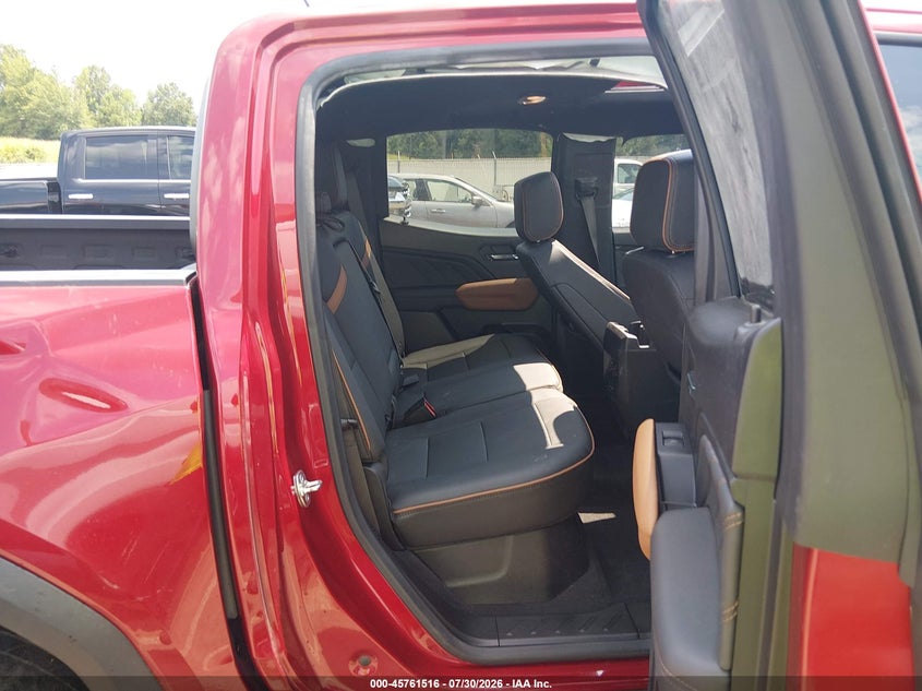 2024 GMC CANYON auction photo 8