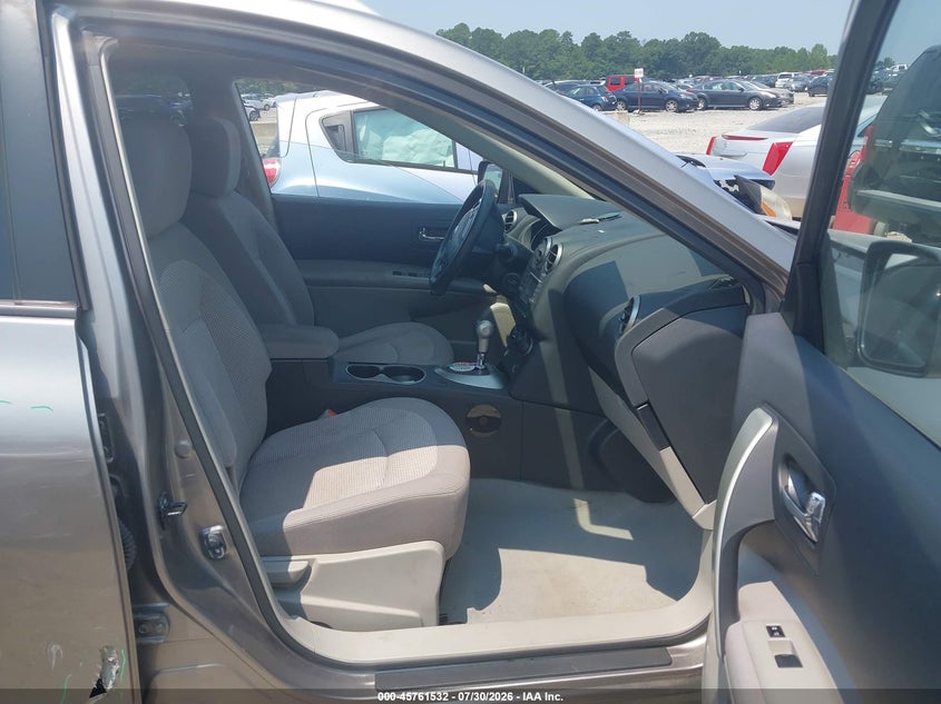 2013 NISSAN ROGUE auction photo 5