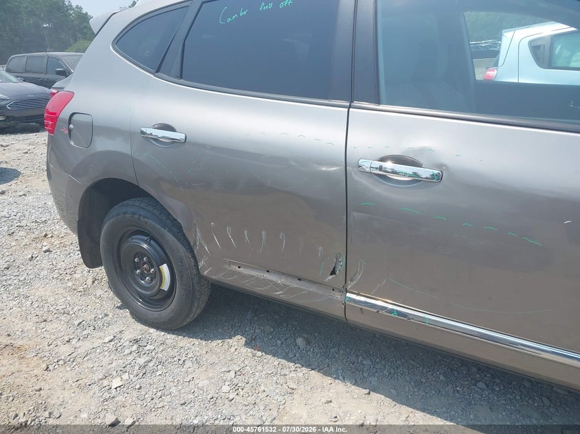 2013 NISSAN ROGUE auction photo 6