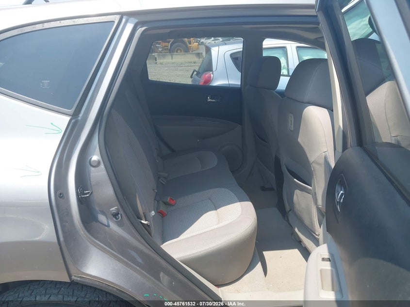 2013 NISSAN ROGUE auction photo 8