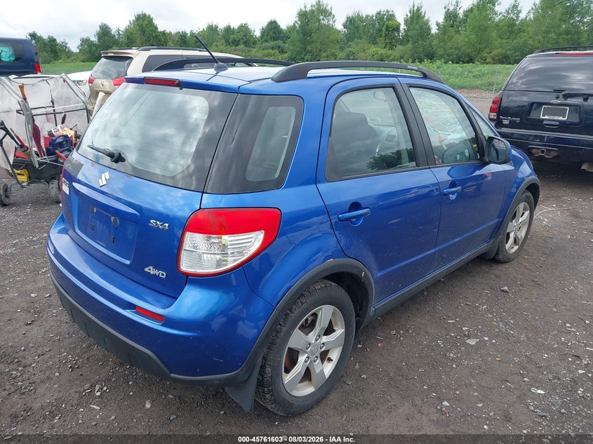 2012 SUZUKI SX4 auction photo 4