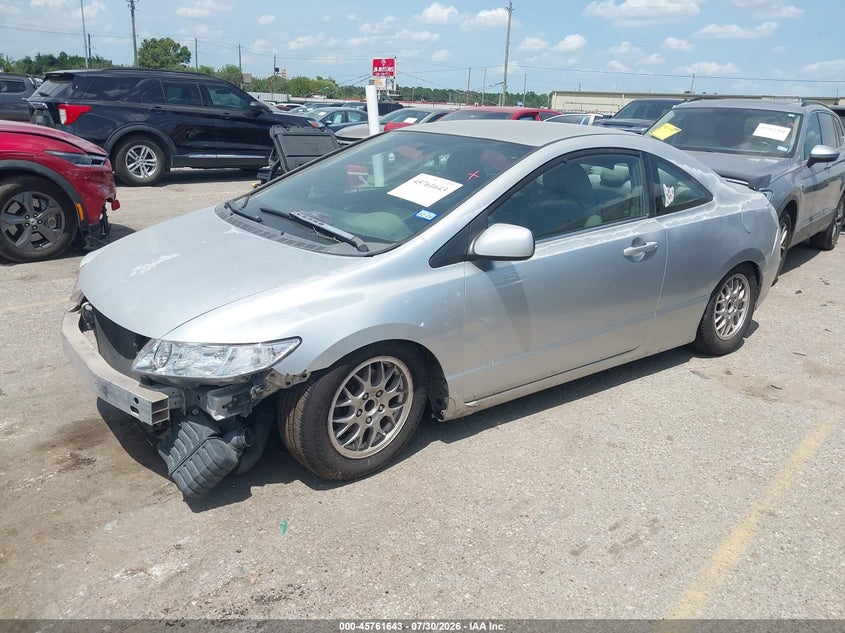 2006 Honda Civic, Front End, IAAI, VIN 2HGFG11656H546491 — photo 2