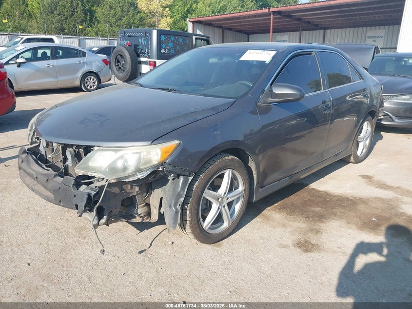 2013 Toyota Camry, Front & Rear, IAAI, VIN 4T1BF1FK8DU270254 — photo 2