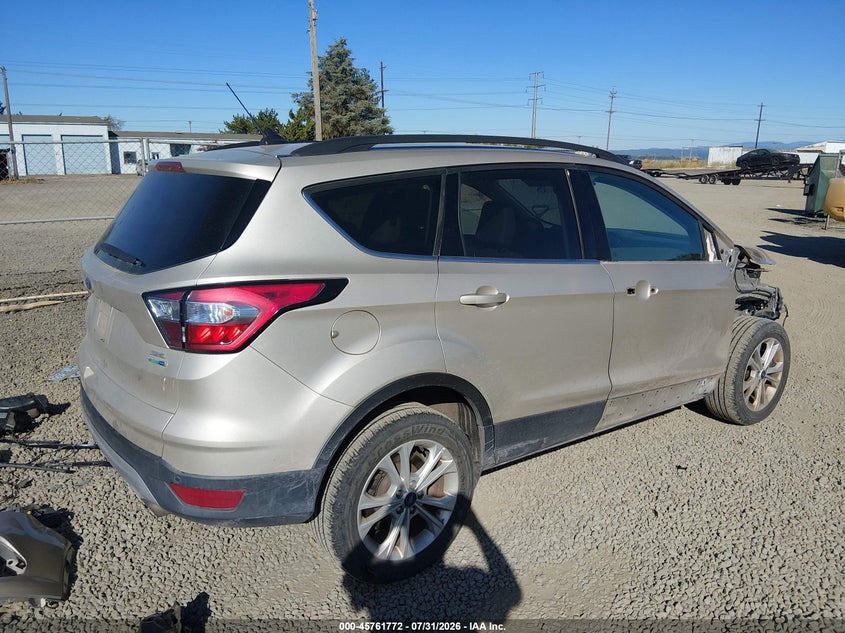Vin: 1fmcu9hd9juc37914, lot: 46260521, ford escape sel 20184