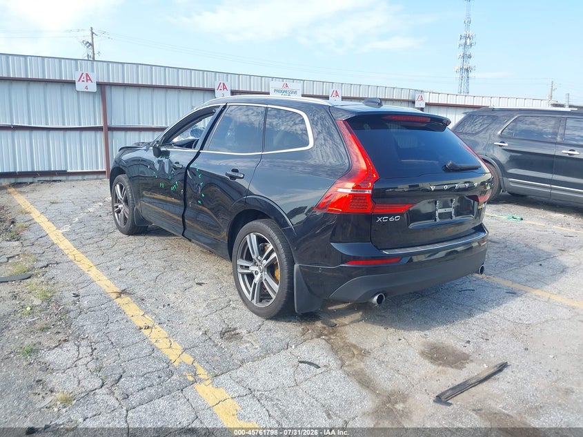 VOLVO XC60 - zdjecie 3