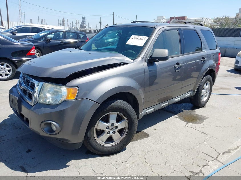 Vin: 1fmcu0dgxbkb84830, lot: 46260554, ford escape xlt 20112